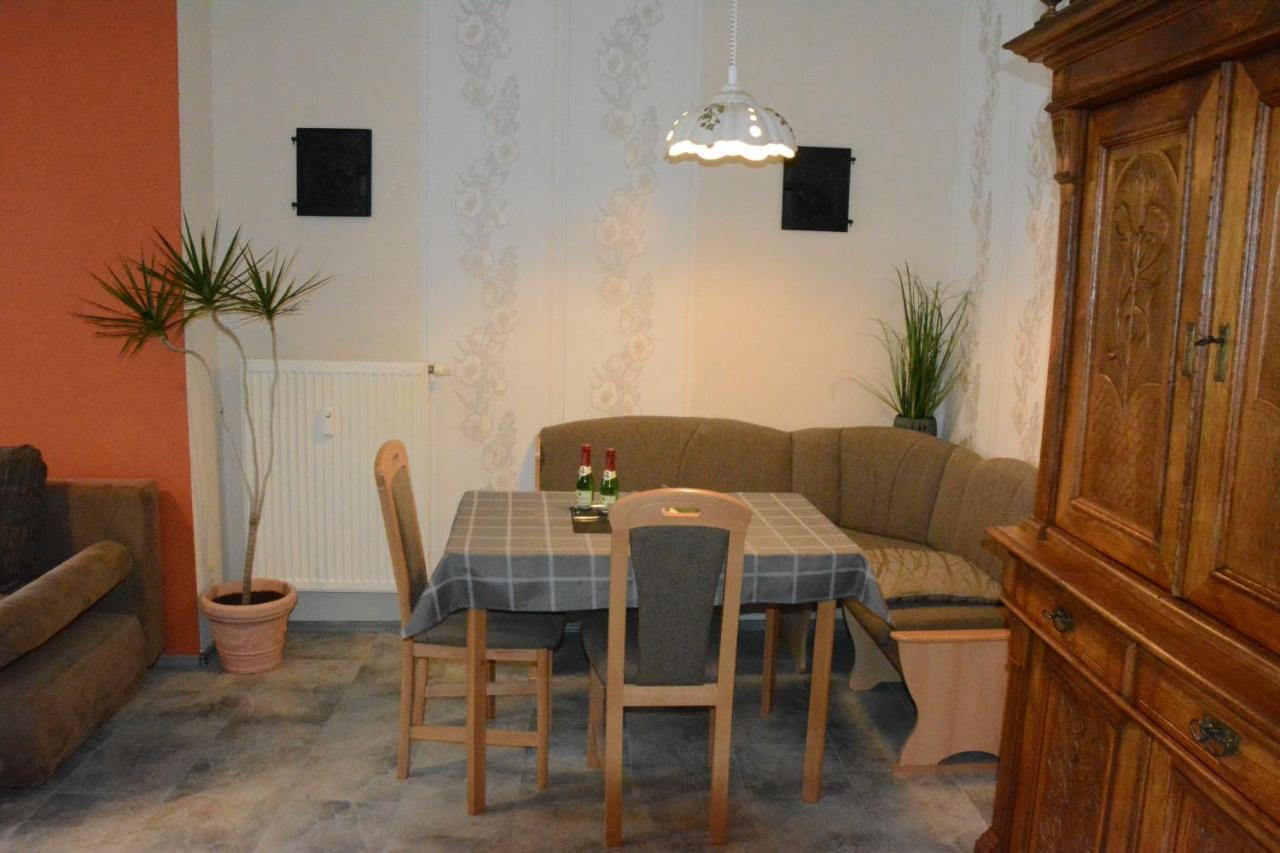 Ferienwohnung Goethe Bernkastel-Kues Ngoại thất bức ảnh